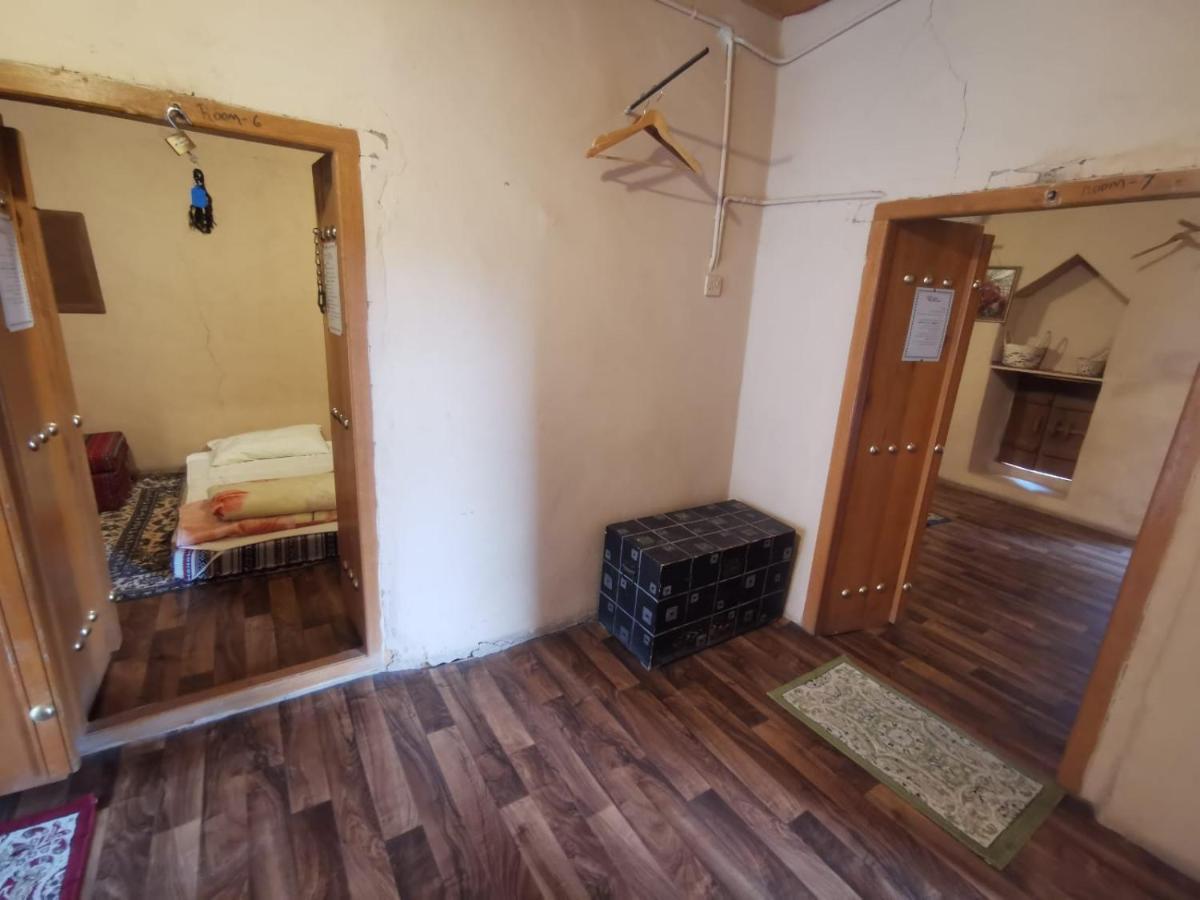 Misfah Old House Hotel ภายนอก รูปภาพ
